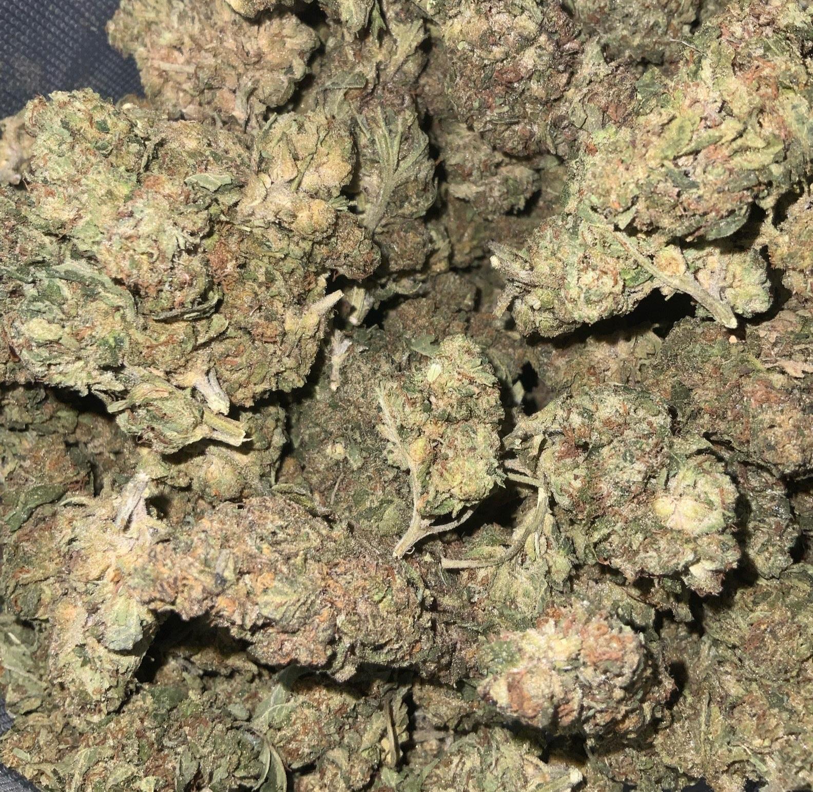 Wedding Cake AAA HYBRID